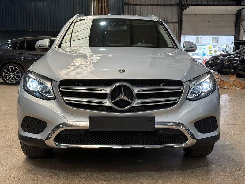 Gebraucht Mercedes GLC220 170 PS (125 kW) 2018 Silber SUV