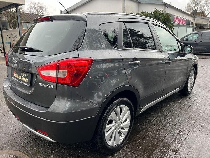 Gebraucht Suzuki SX4 S-Cross Comfort 111 PS (81 kW) 2018 Grau SUV
