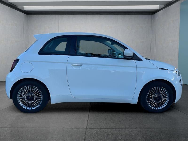 Gebraucht Fiat 500e 86 kW (118 PS) 2023 Weiß Kleinwagen