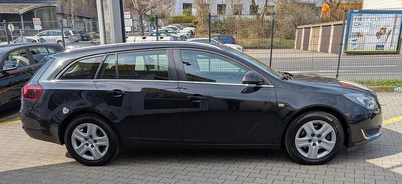 Gebraucht Opel Insignia 170 PS (125 kW) 2016 Schwarz Kombi