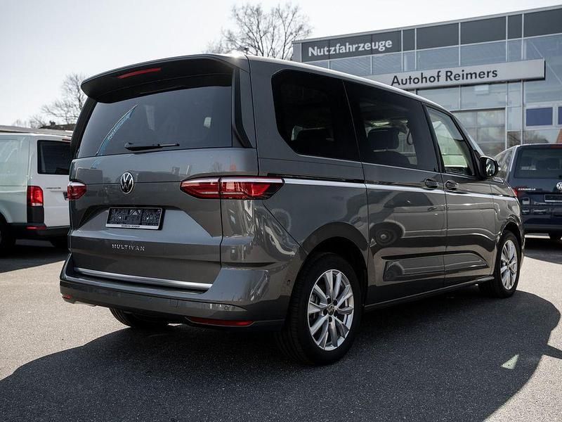 Occasion VW Multivan Style 150 ch (110 kW) 2025 Gris Monospace