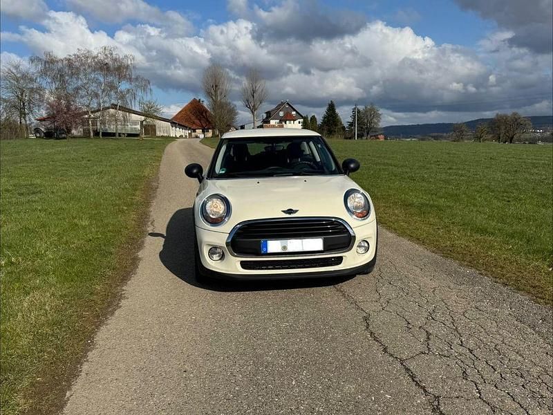Gebraucht Mini ONE 75 PS (55 kW) 2015 Beige Kleinwagen