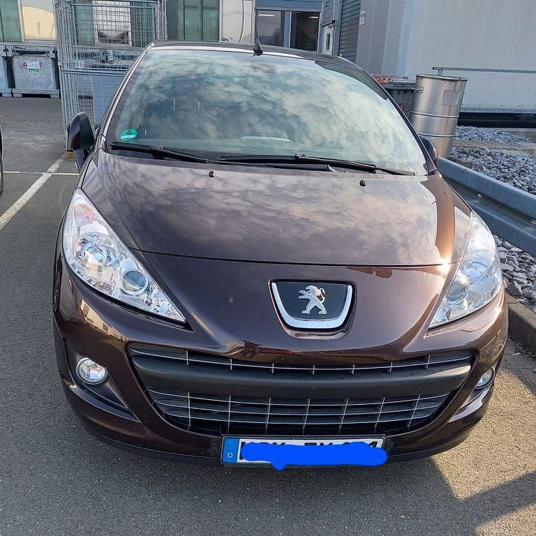 Gebraucht Peugeot 207 CC 111 PS (81 kW) 2014 Cabrio