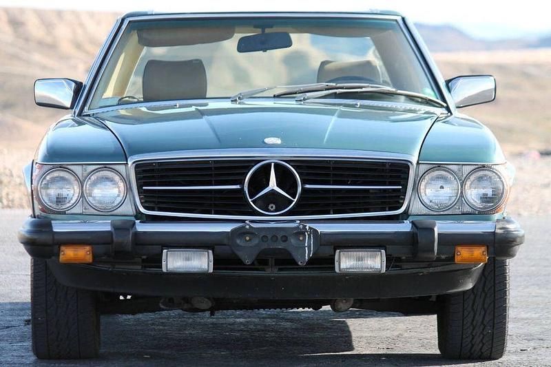 Gebraucht Mercedes SL380 1982 Grün Cabrio