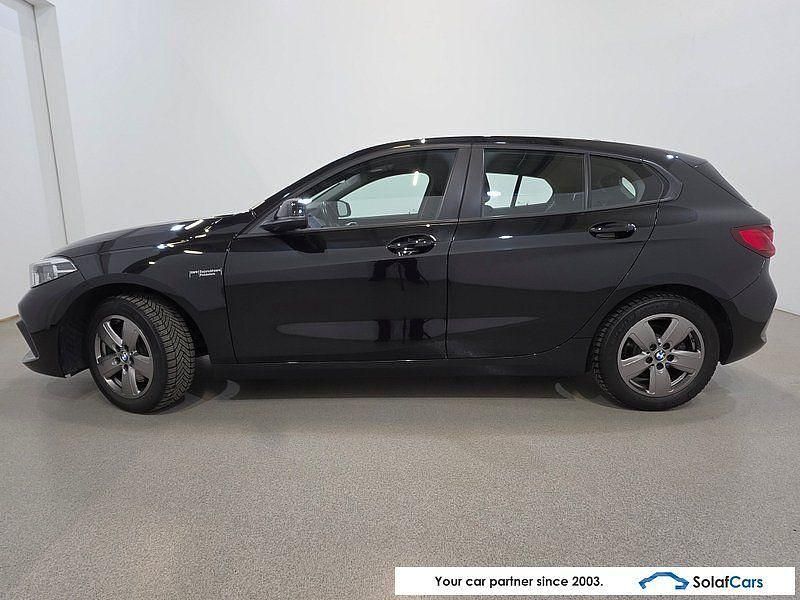 Gebraucht BMW 116 116 PS (85 kW) 2022 Schwarz Kleinwagen