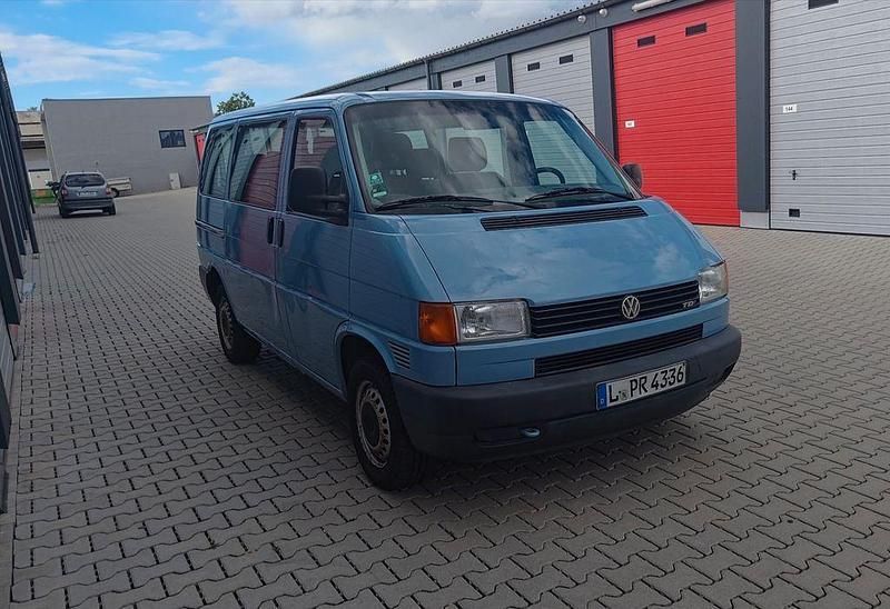 Gebraucht VW T4 88 PS (64 kW) 2002 Blau Van
