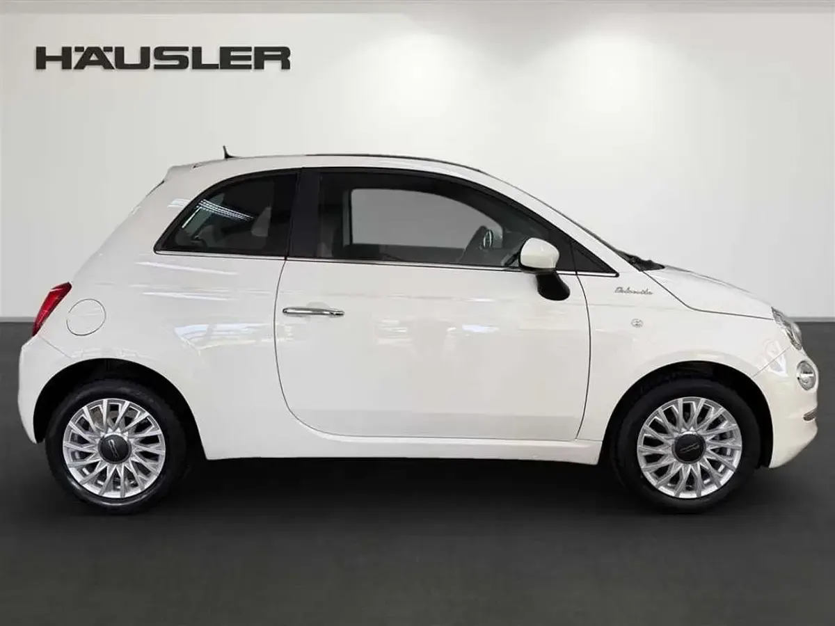 Gebraucht Fiat 500 Dolcevita 71 PS (52 kW) 2022 Weiss Kleinwagen