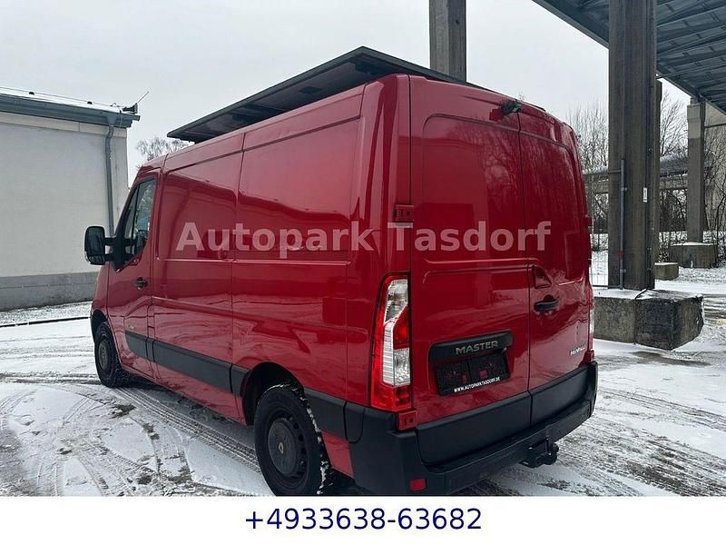 Usata Renault Master 101 CV (74 kW) 2012 Rosso Monovolume