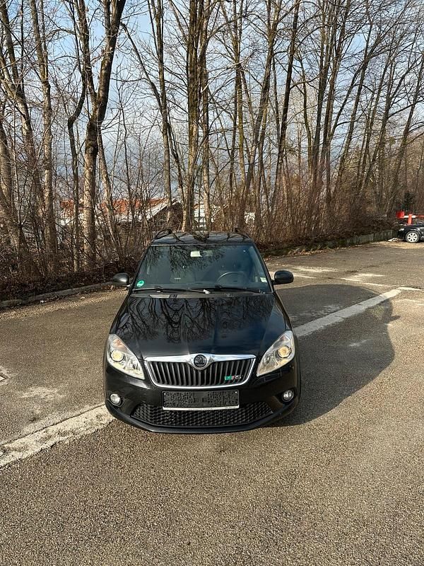 Gebraucht Skoda Fabia 180 PS (132 kW) 2011 Schwarz Kombi