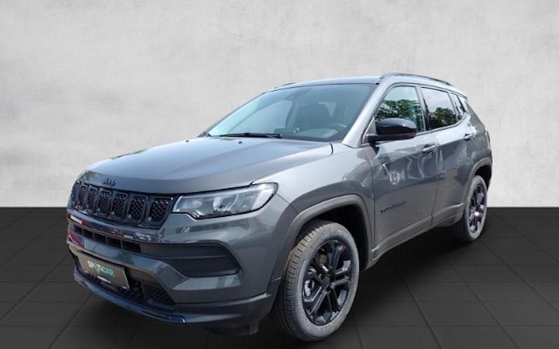 Gebraucht Jeep Compass Night Eagle 130 PS (95 kW) 2023 Grau SUV