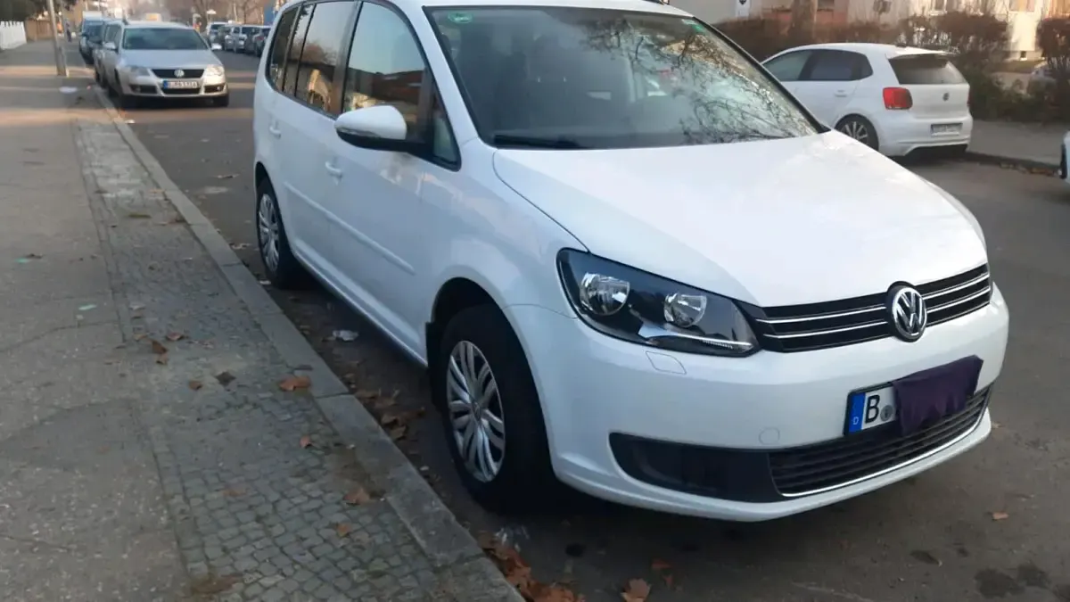 Gebraucht VW Touran 150 PS (110 kW) 2014 Weiß Van / Kleinbus