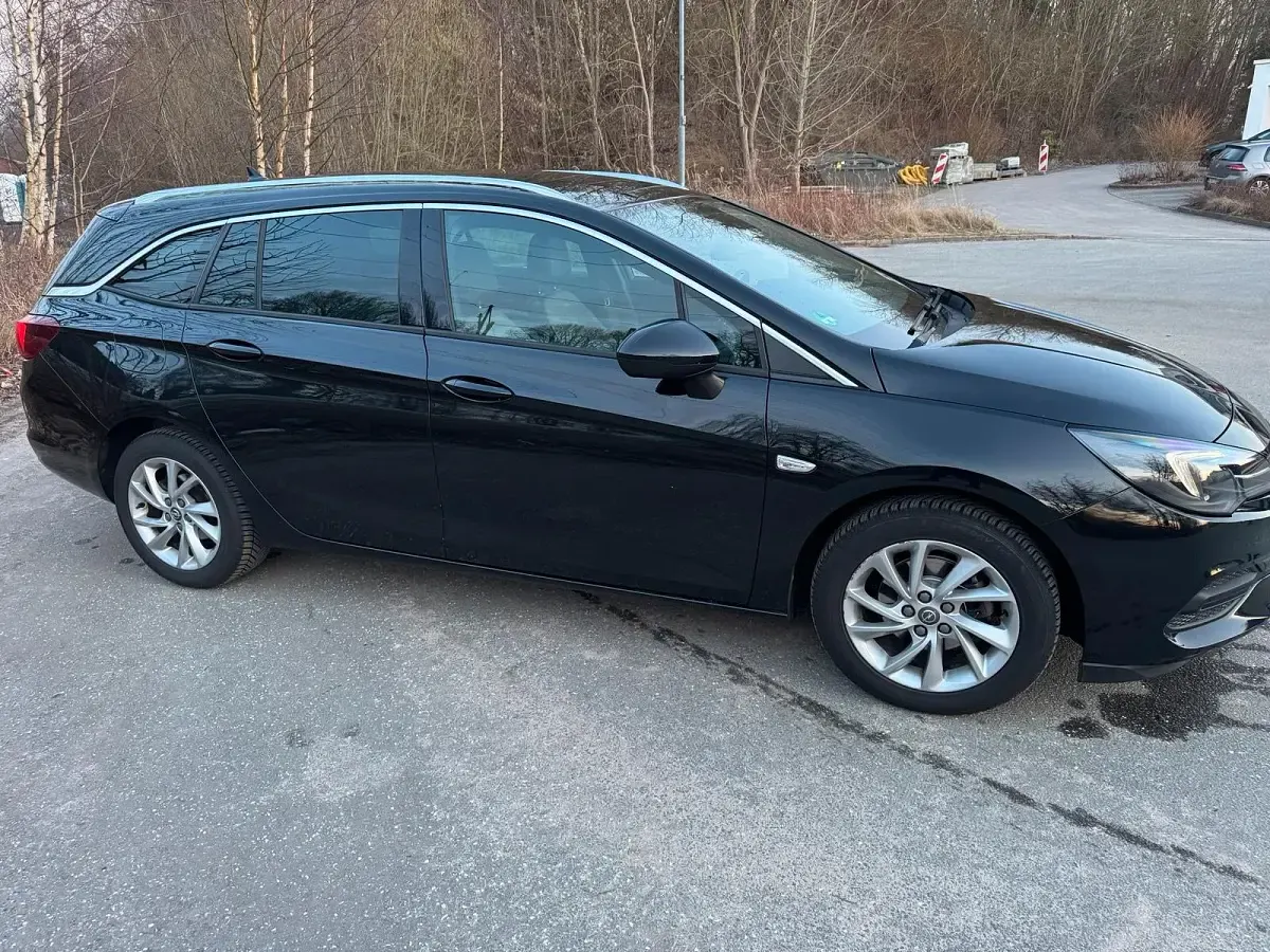 Gebraucht Opel Astra Design Edition 110 PS (80 kW) 2021 Schwarz Kombi