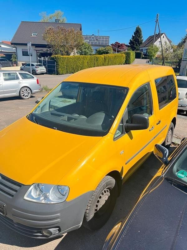 Second-hand VW Caddy 2007 Galben Monovolum