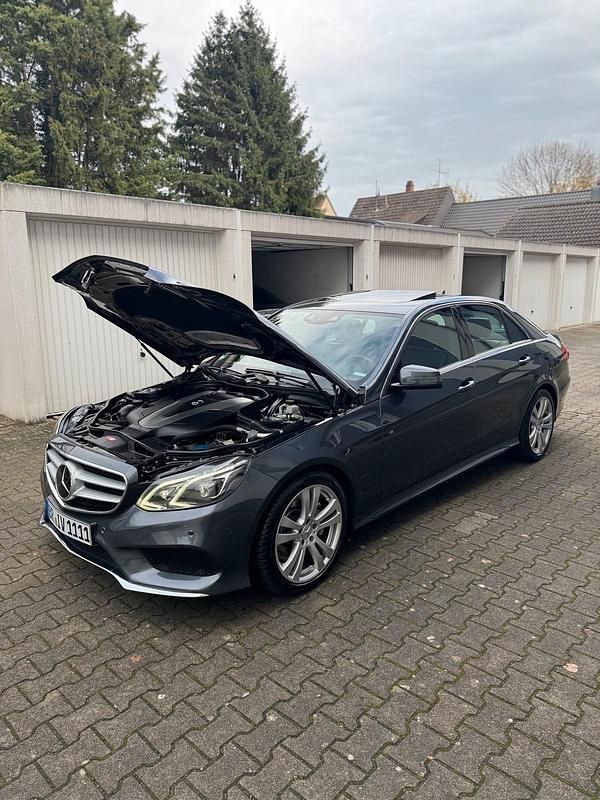 Gebraucht Mercedes E350 256 PS (188 kW) 2013 Grau Limousine