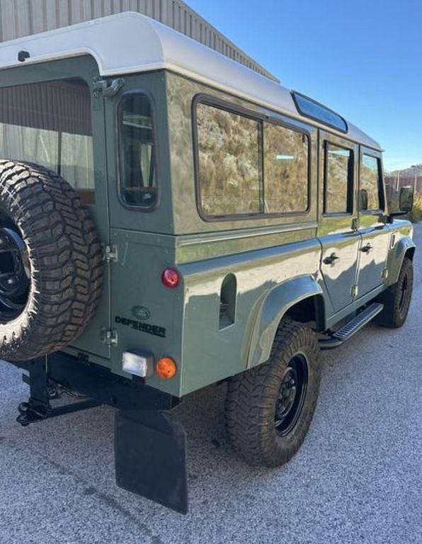Grün Gebraucht 1995 Land Rover Defender SUV | 25.900 € - Bild 1/4