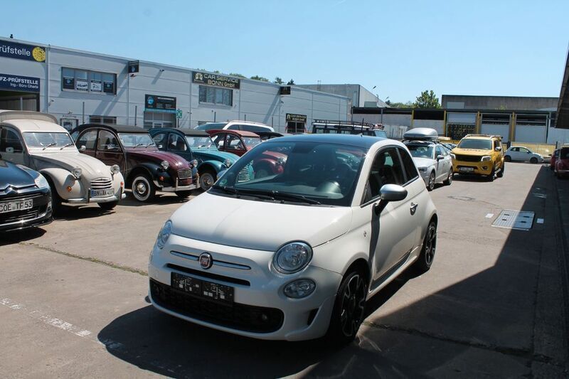 Weiß Gebraucht 2021 Fiat 500 Rockstar | 11.950 € (Fairer Preis) - Bild 1/4