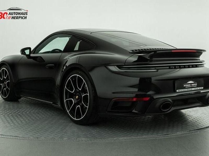 Gebraucht Porsche 992 650 PS (478 kW) 2022 Tiefschwarzmetallic Coupé
