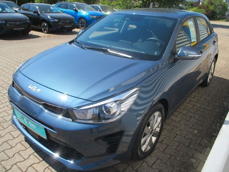 Gebraucht Kia Rio Vision 101 PS (74 kW) 2023 Blau Limousine