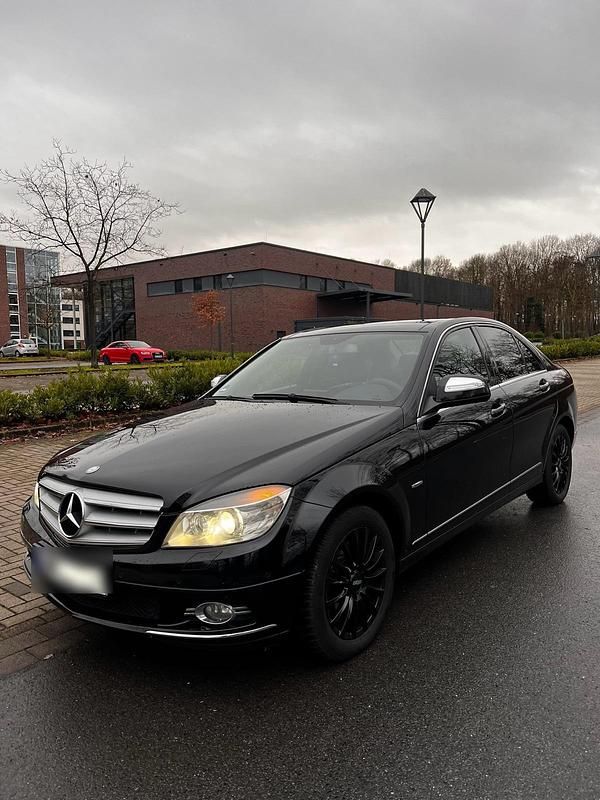 Gebraucht Mercedes C320 224 PS (164 kW) 2007 Schwarz Limousine