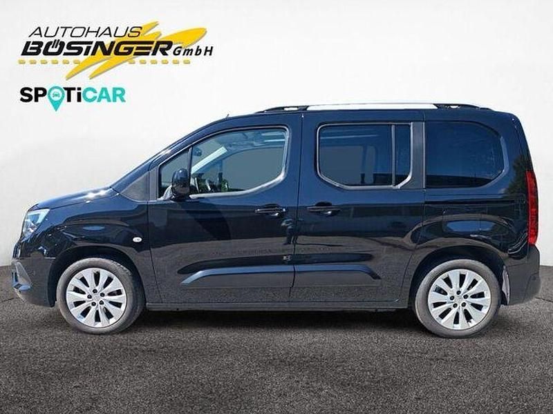 Gebraucht Opel Combo Life Innovation 110 PS (80 kW) 2018 Nacht schwarz/noir onyx Van / Kleinbus