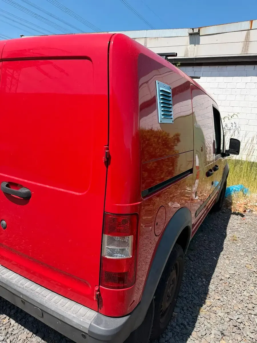 Gebraucht Ford Transit Connect 75 PS (55 kW) 2008 Rot Van / Kleinbus