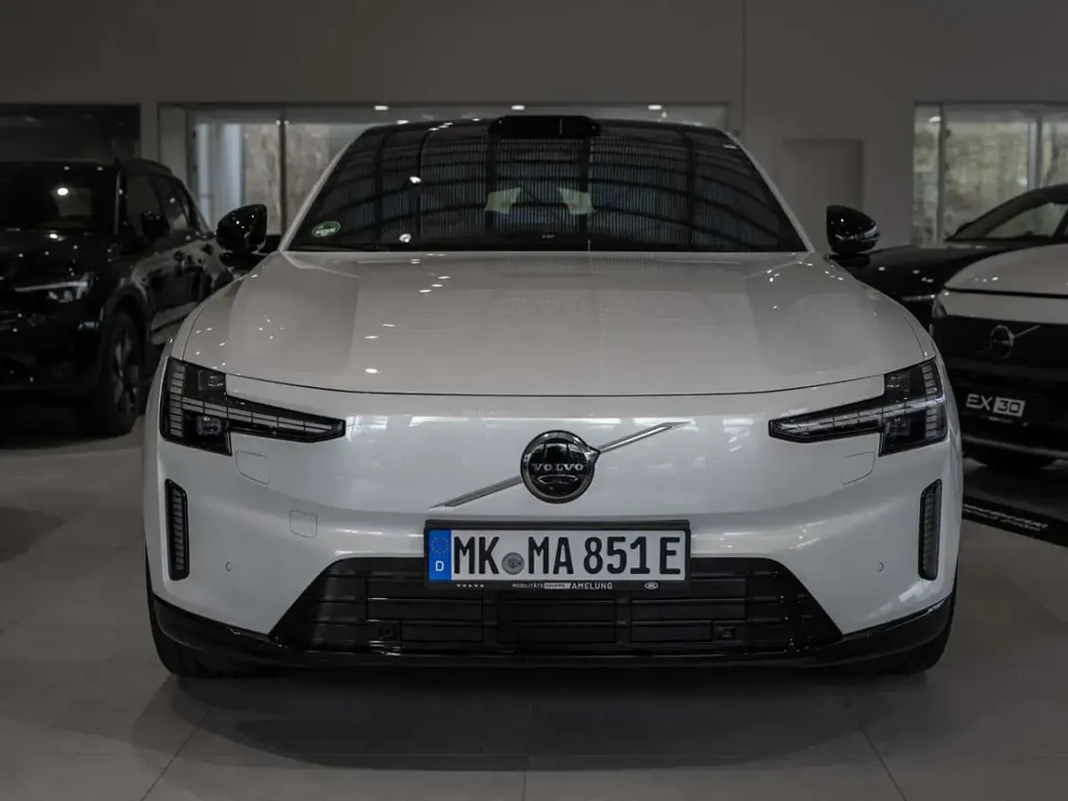Gebraucht Volvo ES90 Ultra 244 kW (333 PS) 2026 Crystal weiss Limousine