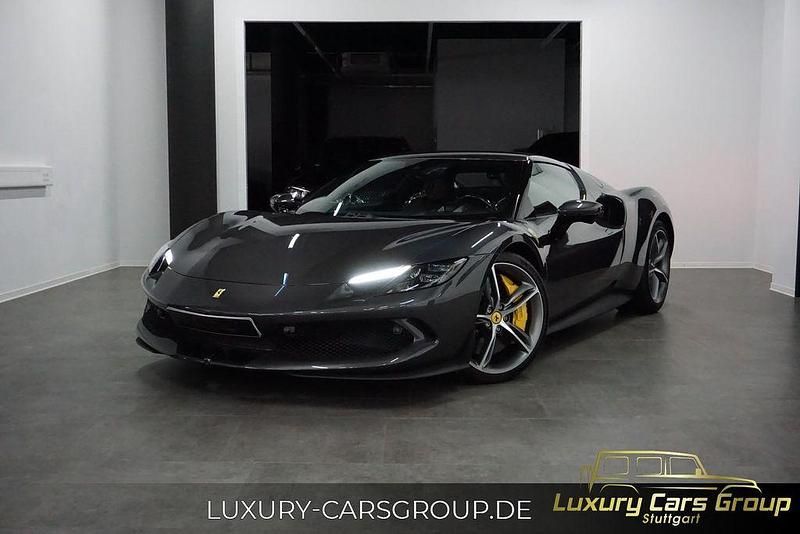 Gebraucht Ferrari 296 829 PS (609 kW) 2023 Canna di fucile (pnth) Coupé