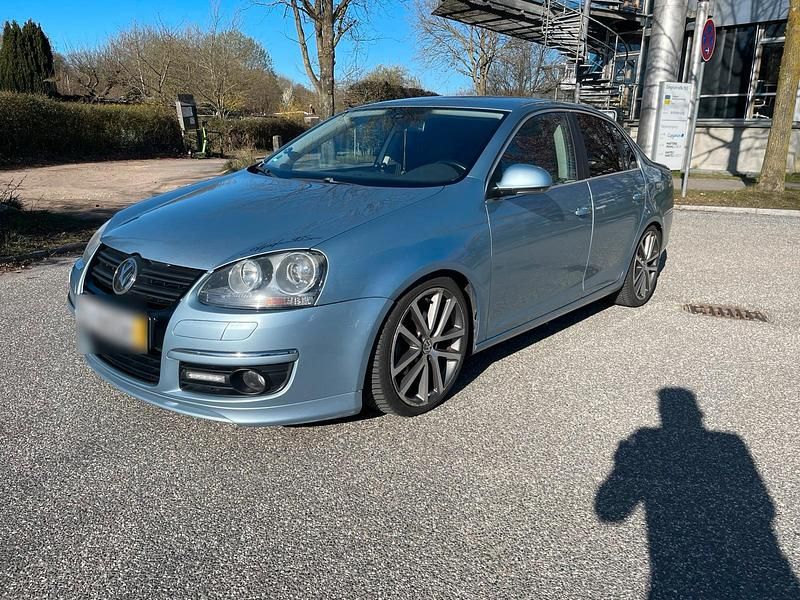 Second-hand VW Jetta 2007 Berlinǎ