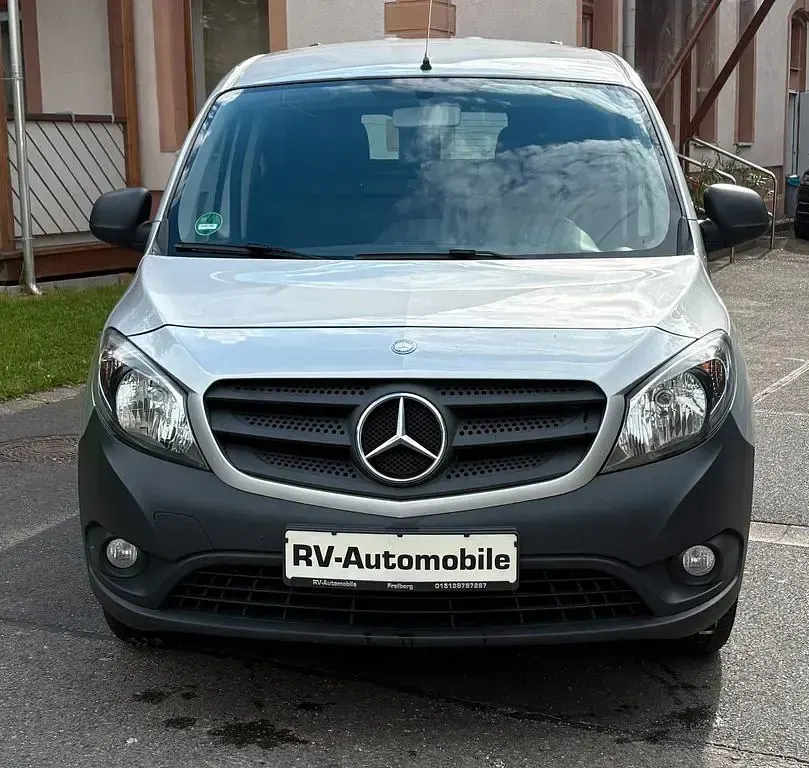 Gebraucht Mercedes Citan 109 90 PS (66 kW) 2018 Silber Van / Kleinbus
