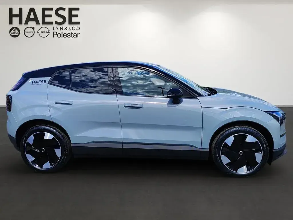 Gebraucht Volvo EX30 Performance 314 kW (428 PS) 2025 Vapour grey SUV