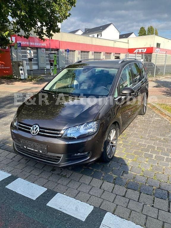 Schwarz Gebraucht 2014 VW Sharan Cup Van / Kleinbus | 16.990 € (Fairer Preis) - Bild 1/4