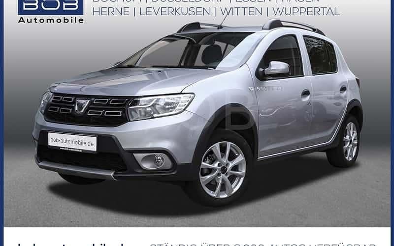 Grau Gebraucht 2020 Dacia Sandero Prestige Kleinwagen | 12.750 € (Fairer Preis) - Bild 1/4