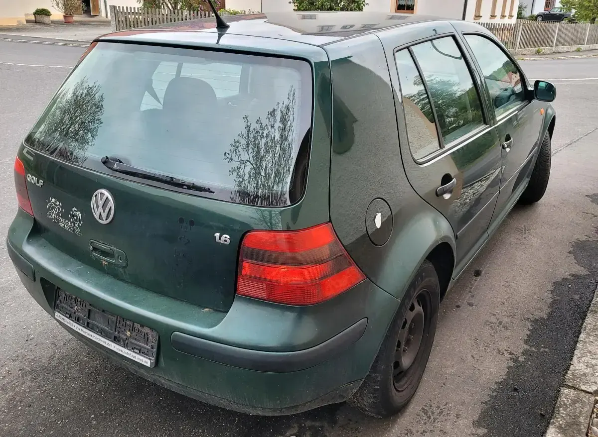 Gebraucht VW Golf IV 101 PS (74 kW) 1998 Grün Kleinwagen