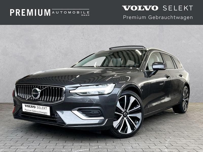 Grau Gebraucht 2022 Volvo V60 Plus Kombi | 36.890 € - Bild 1/4
