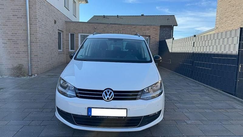 Gebraucht VW Sharan Match 150 PS (110 kW) 2012 Weiß Van / Kleinbus