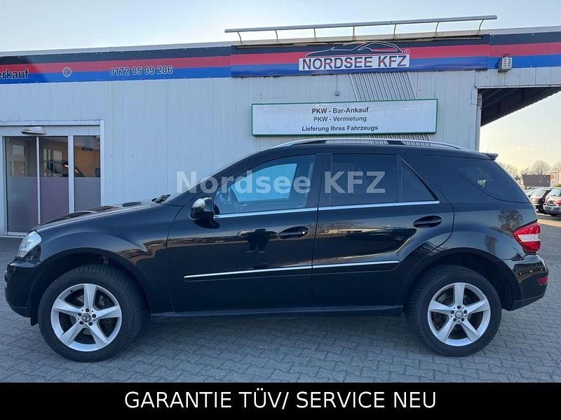 Gebraucht Mercedes ML350 224 PS (164 kW) 2009 Schwarz SUV