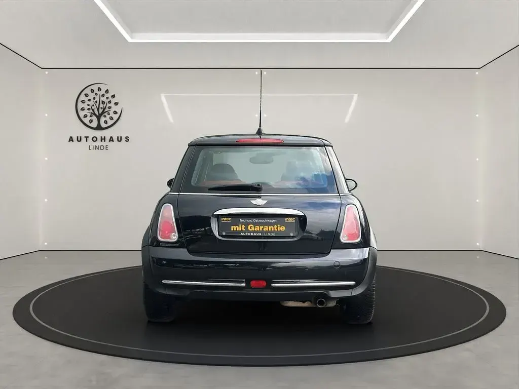 Gebraucht Mini ONE 90 PS (66 kW) 2004 Schwarz Kleinwagen