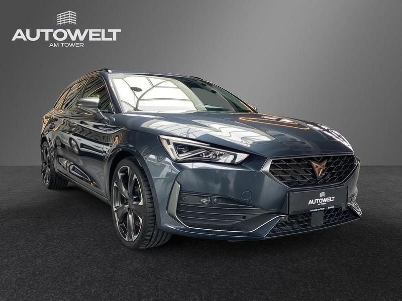 Grau Gebraucht 2024 Cupra Leon VZ Limousine | 27.990 € (Etwas zu teuer) - Bild 1/4