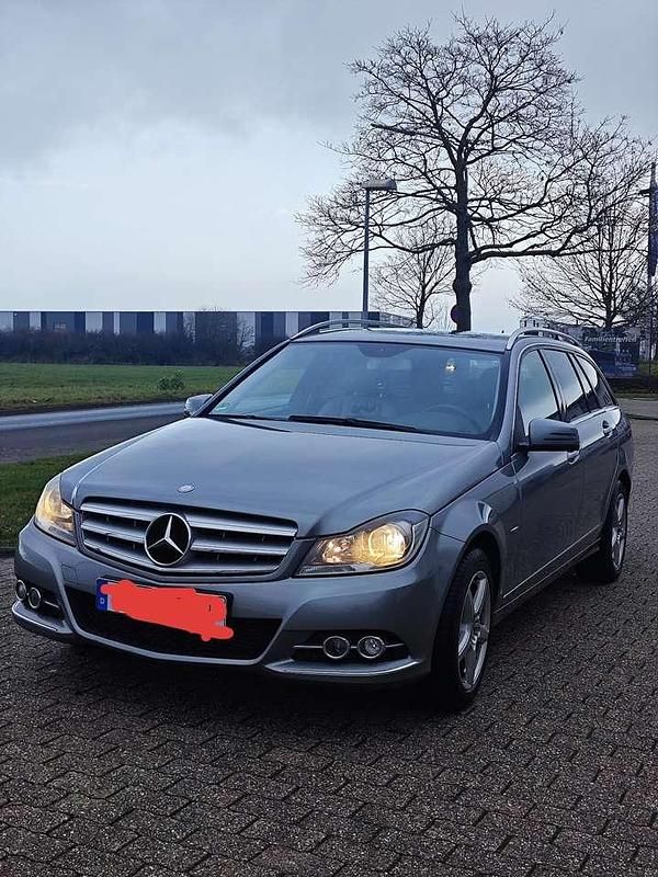Gebraucht 2011 Mercedes C200 Avantgarde Kombi | 8.500 € (Fairer Preis) - Bild 1/4