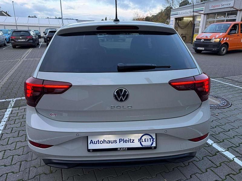 Gebraucht VW Polo Life 95 PS (69 kW) 2025 Grau Limousine