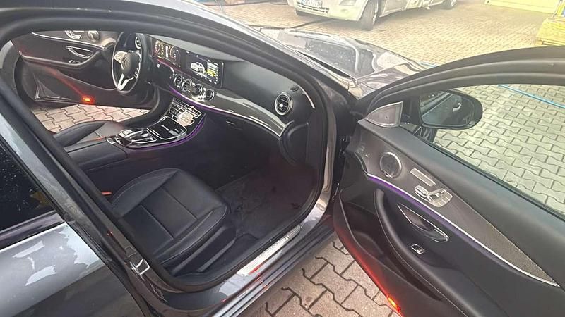 Gebraucht Mercedes E350 AMG line 286 PS (210 kW) 2018 Limousine
