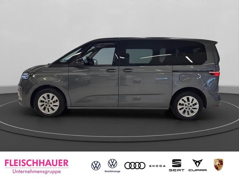 Second-hand VW Multivan Life 150 CP (110 kW) 2024 Monovolum