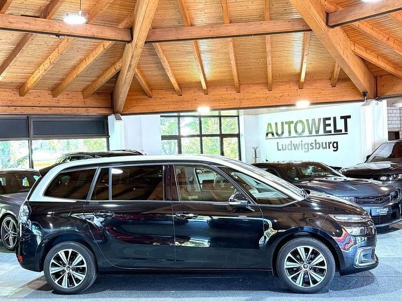 Gebraucht Citroën Grand C4 Picasso SELECTION 131 PS (96 kW) 2016 Schwarz Van / Kleinbus