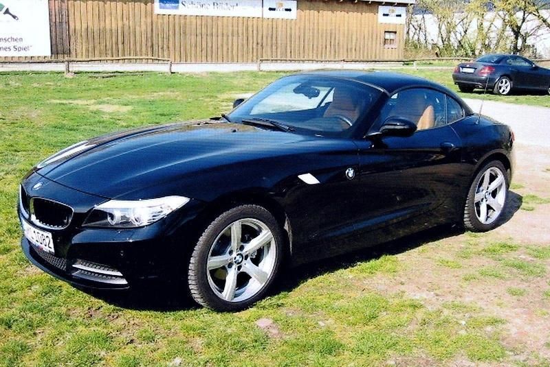 Schwarz Gebraucht 2010 BMW Z4 Cabrio | 12.500 € (Guter Preis) - Bild 1/1