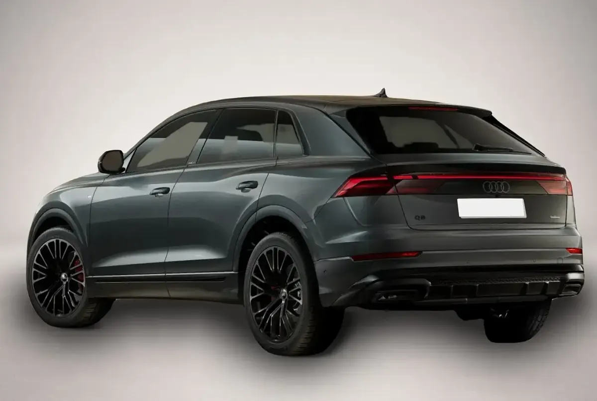 Neu Audi Q8 Ambiente 286 PS (210 kW) 2026 Grau SUV