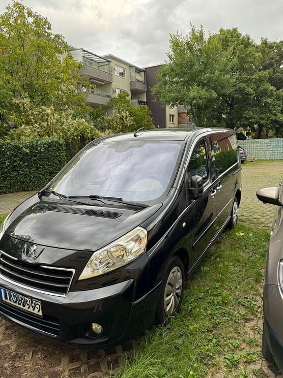 Schwarz Gebraucht 2012 Peugeot Expert Van | 7.990 € (Etwas zu teuer) - Bild 1/4