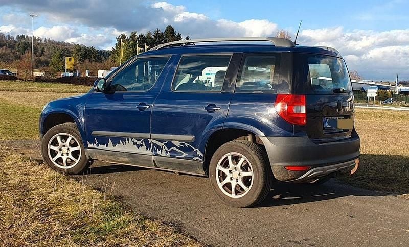 Gebraucht Skoda Yeti 105 PS (77 kW) 2010 Blau SUV