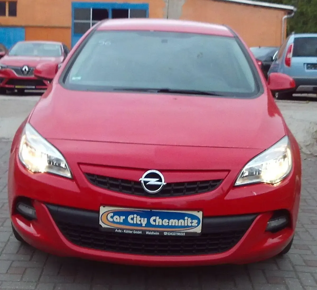 Gebraucht Opel Astra Design Edition 140 PS (102 kW) 2012 Rot Limousine