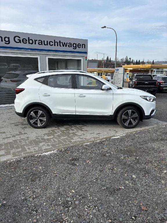 Gebraucht MG ZS Luxury 105 kW (143 PS) 2021 Weiß Limousine