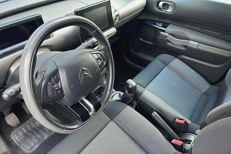 Gebraucht Citroën C4 Cactus Feel 99 PS (72 kW) 2015 Silber Kleinwagen